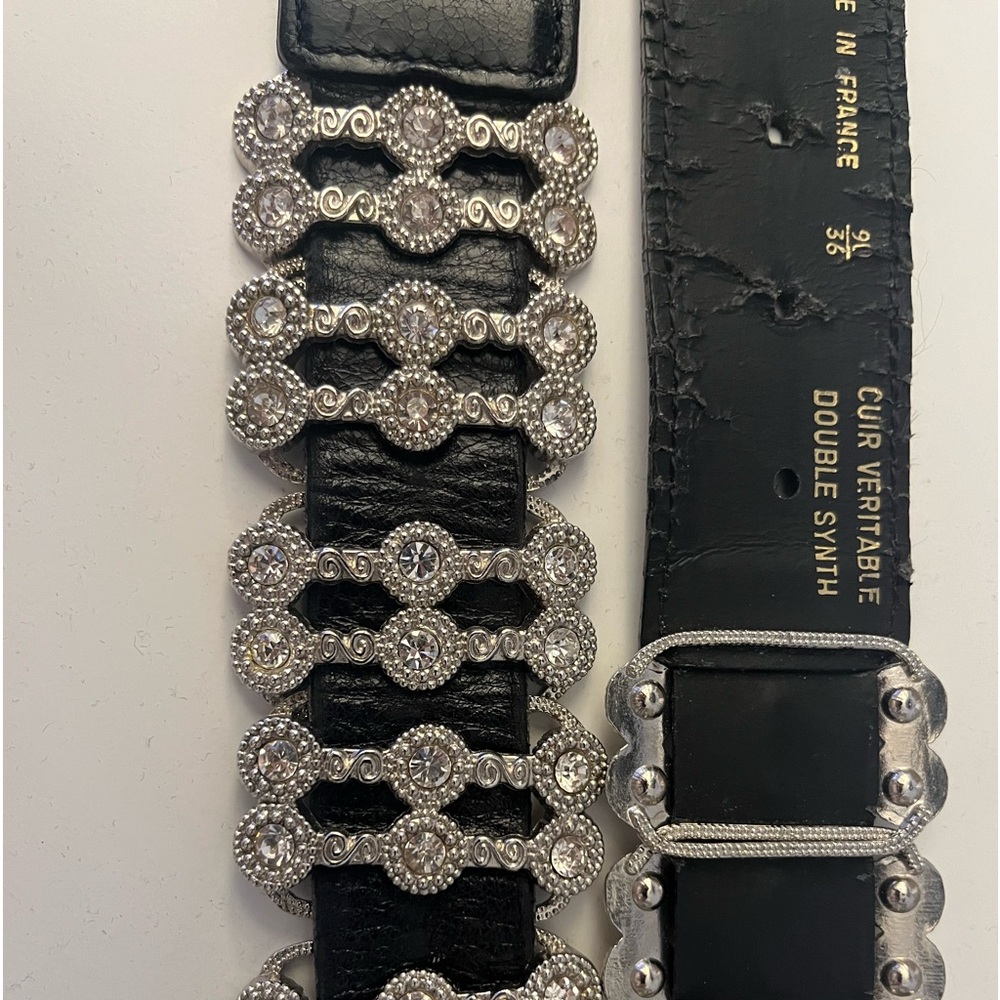 Joseph leather belt.  Size 90/36.  Good used condition.